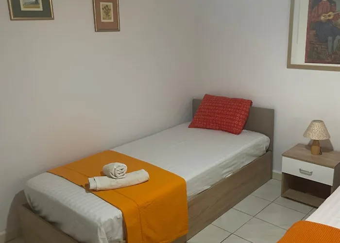 Anastelia - The Backyard *