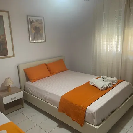 Anastelia - The Backyard Vakantiehuis Olympiada